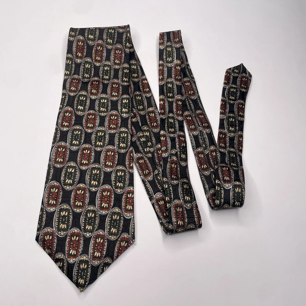 Vintage Oscar‎ de la Renta Tie Geometric Pattern Black 100% Silk Business Formal